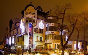 My Warsaw Residence - Czarny Kot